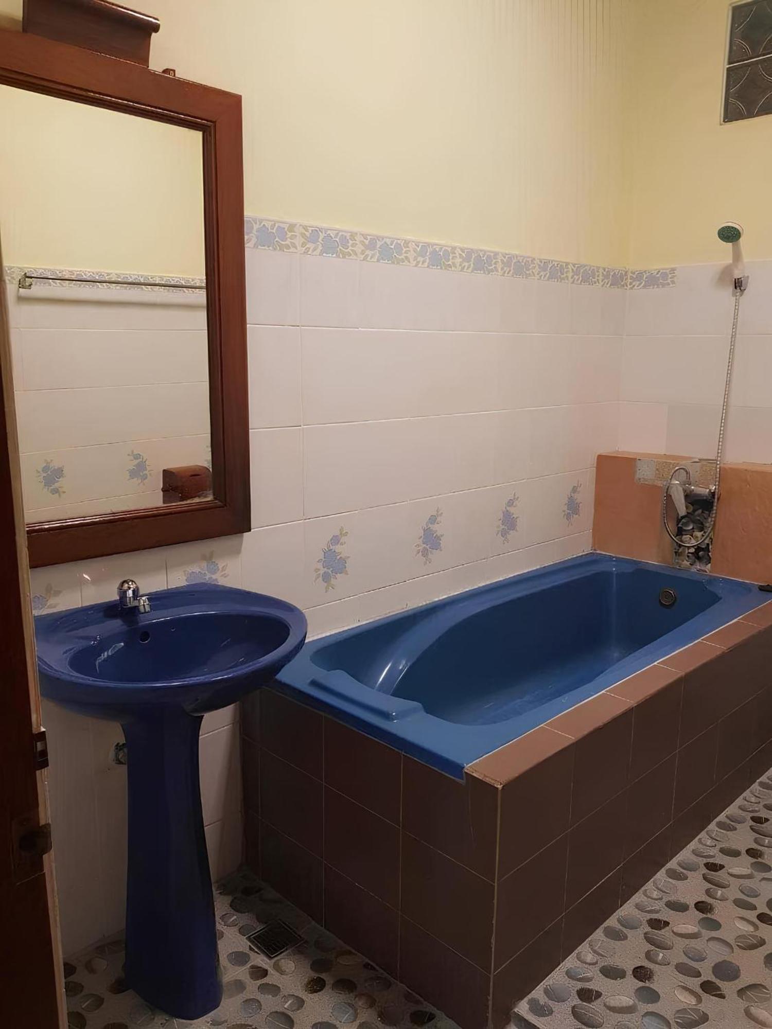 Sakura Wood House Hotel Луанг Прабанг Екстериор снимка